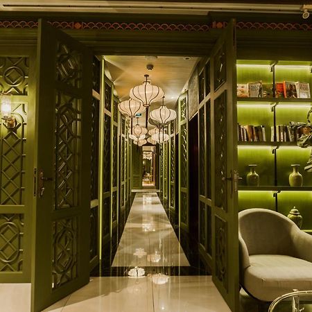 Siamese Exclusive Queens Bangkok Exterior photo